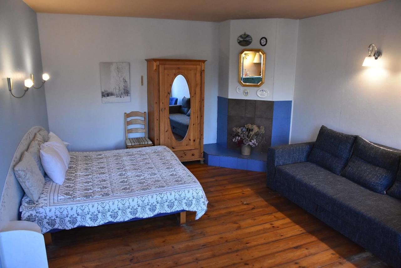 Uliha Apartamenti Liepaja Bagian luar foto